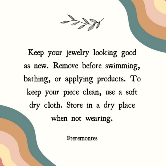 LAST ONE!!! New! Moon charm - Picture 6 of 7